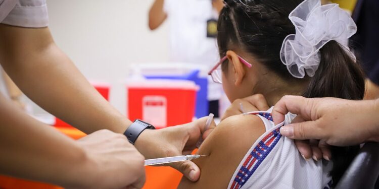 Inicia campaña de vacunación contra el VPH; se aplicarán más de 58 mil dosis a niños y jóvenes de Sinaloa