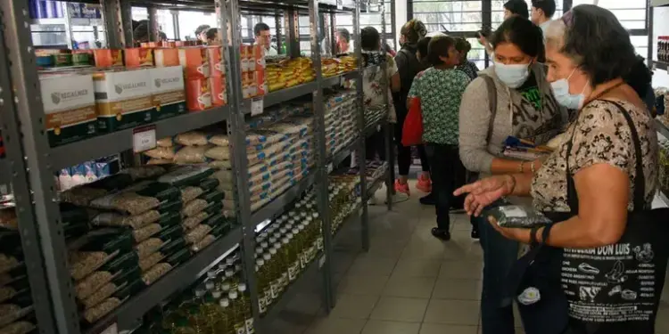 Además del Café, ¿qué otros productos ofertan las Tiendas del Bienestar?