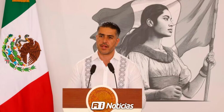 Revela Harfuch nombres de empresarios, marinos y funcionarios detenidos por red de huachicol fiscal en Tampico