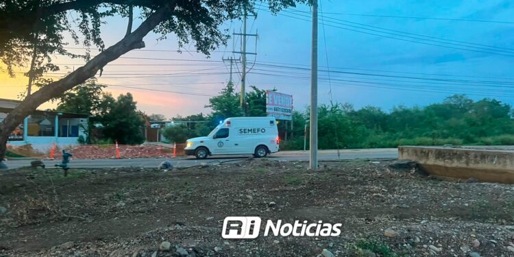 Violento ataque en Navolato: joven pierde la vida afuera de su casa en El Vergel