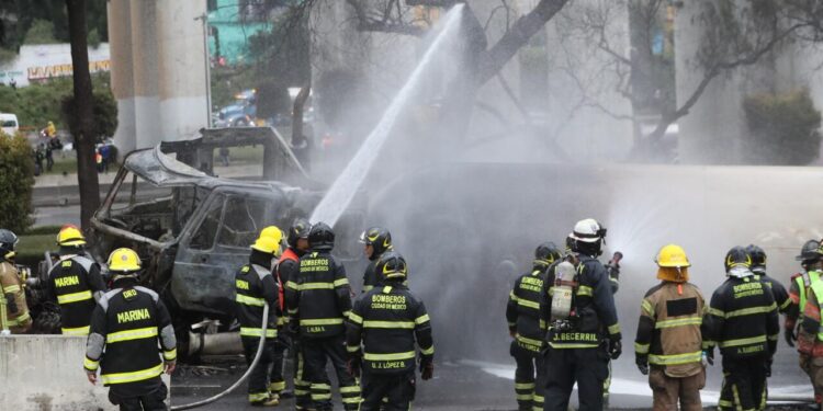 Van 20 muertos por la explosión de la pipa de gas en Iztapalapa