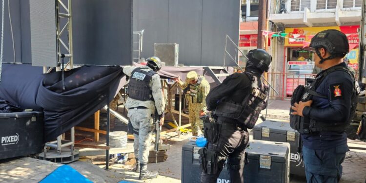 Autoridades de los tres órdenes de gobierno recorren Palacio Municipal, Plazuela República y Centro Histórico previo al evento del Grito de Independencia