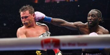 ¿Fin de una era? Canelo Álvarez cae al décimo lugar en el ranking mundial