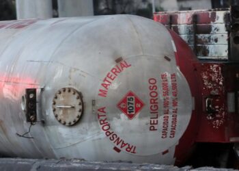 Aumentan a 14 los muertos por la explosión de una pipa de gas en Iztapalapa