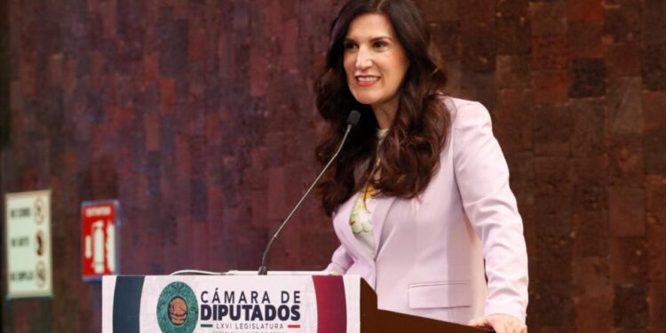 Kenia López Rabadán presidirá la Cámara de Diputados