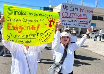 “Seguiremos trabajando hasta pacificar Sinaloa”, dice Sheinbaum a manifestantes en Culiacán