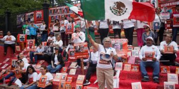 Gritan dolor, no independencia: madres buscan a sus desaparecidos
