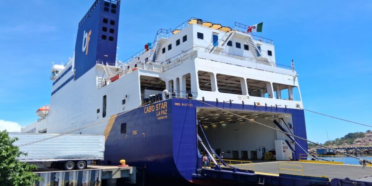 Ponen a Mazatlán como un puerto innovador y competitivo que busca fortalecer la conectividad marítima