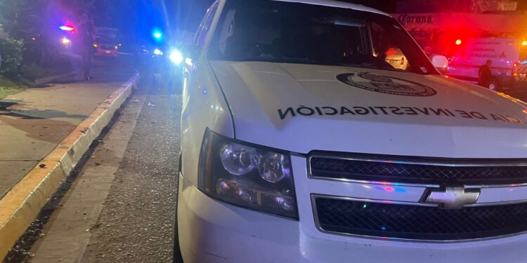 Hombre y mujer son heridos de bala en un domicilio del centro, en Culiacán