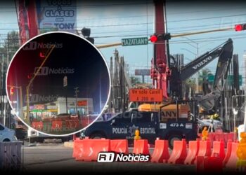 Avanza construcción del puente en la México 15; “bueno que trabajen hasta noche”, automovilistas
