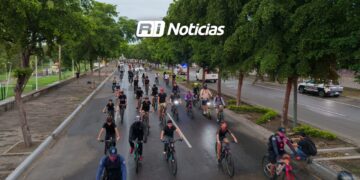 Cientos de ciclistas y patinadores se suman a rodada en Culiacán