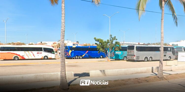 Verano registró un arribo del 80% de camiones charter a Mazatlán