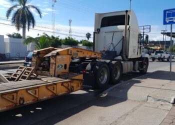 Reportan presunto “levantón” de trailero en la avenida Gabriel Leyva, en Mazatlán