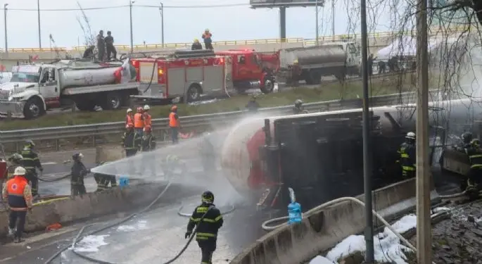 Ya son 27 los muertos por la explosión de una pipa de gas en Iztapalapa