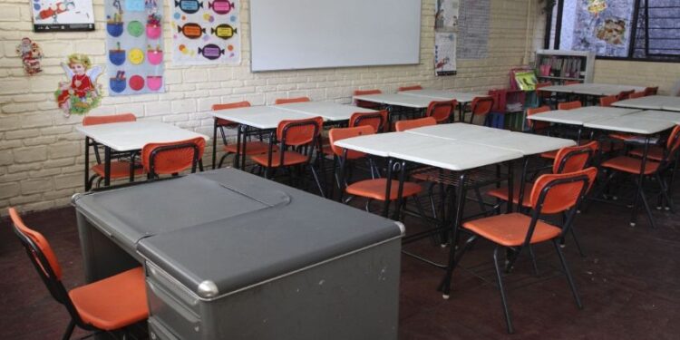 Suspenden clases en Sinaloa por lluvias: ¿para quiénes aplica la medida?