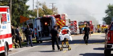 Van al menos un muerto y nueve heridos por el tiroteo en una iglesia mormona en Michigan
