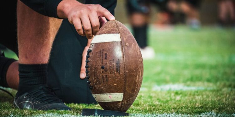 Trump critica nueva regla de la NFL; es “ridícula y afeminada”, dice