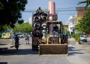 Inicia obra de colector en la Toledo Corro; circulación en la zona es suspendida