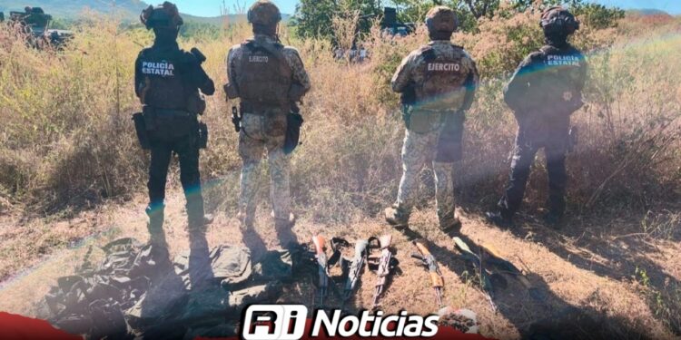 Cae grupo armado tras enfrentamientos en la zona norte de Culiacán; aseguran arsenal y equipo táctico