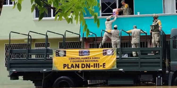 Sheinbaum alista censo de damnificados por lluvias en cinco estados: “A nadie dejaremos desamparado”