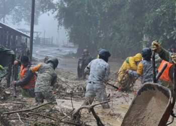Van 70 muertos y 72 desaparecidos por las lluvias en cinco estados