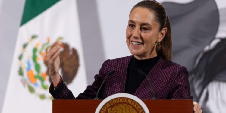 “No soy mamá de nadie para estar llamando la atención”, reacciona Claudia Sheinbaum