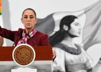 Gobierno de México llega a un acuerdo con industria refresquera