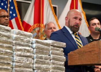 Aseguran en Florida 173 kilos de cocaína que venía desde la frontera con México