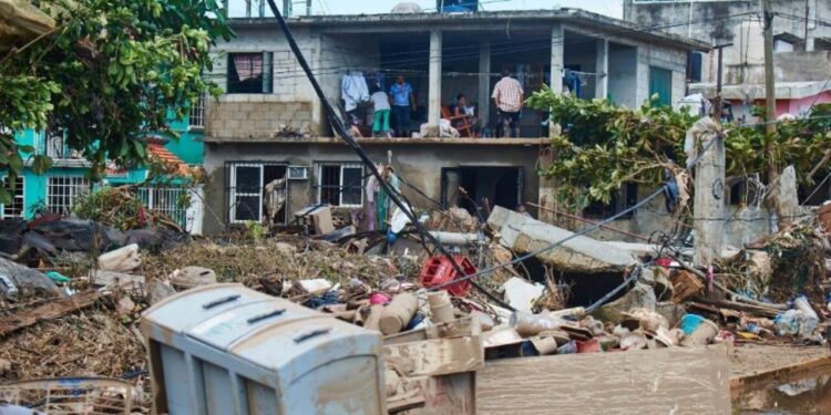 Se estiman 100 mil viviendas afectadas por lluvias en 5 estados, señala Sheinbaum