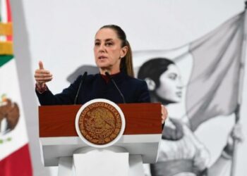 Sheinbaum descarta afectaciones por amenaza de paro en el SAT