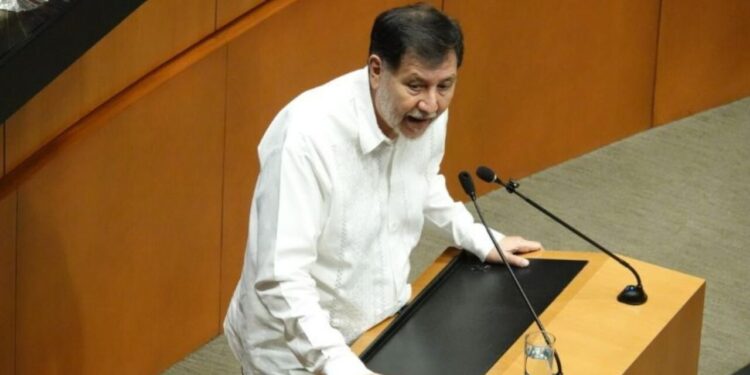 Fernández Noroña explica la razón de su licencia como senador, viajará a Palestina