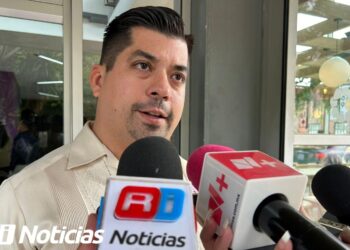 Lluvias benefician, pero aumentan el riesgo de dengue en Sinaloa: Kenny Inzunza