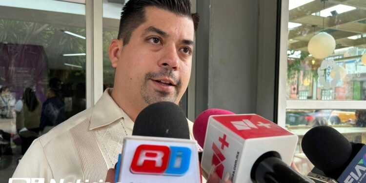 Lluvias benefician, pero aumentan el riesgo de dengue en Sinaloa: Kenny Inzunza