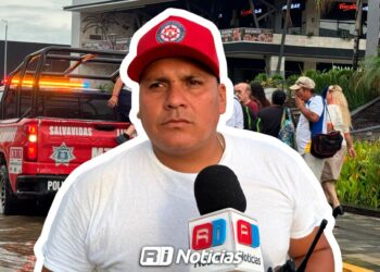 Salvamento Acuático rescató a 200 personas que quedaron varadas por lluvias; reporta oleaje alto