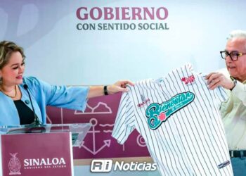 Rocha Moya llama a superar los 6 mdp para apoyar trasplante renal y detección infantil; asistiendo al Cuadrangular por la Salud!