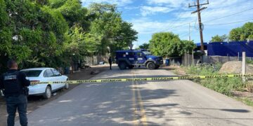 Asesinan a balazos a dos motociclistas en Tobolto Navolato