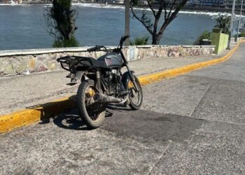 Policía Municipal recupera motocicleta con reporte de robo vigente