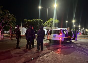 Fallece agente estatal al enfrentarse con elementos de la Guardia Nacional por error