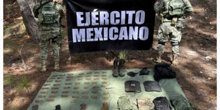 Ejército Mexicano asegura cartuchos, cargadores, placas balísticas y equipo táctico en Concordia