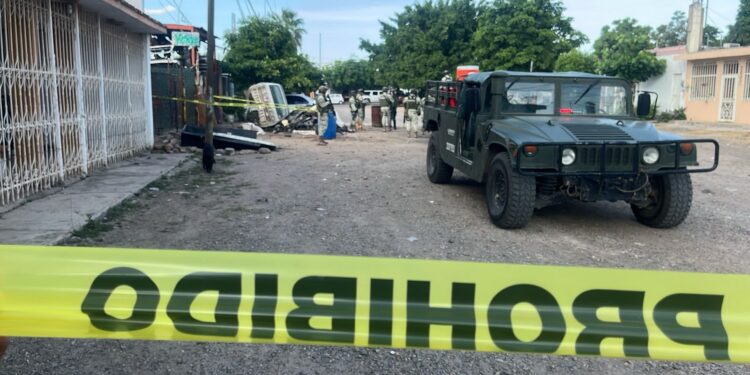 Ejecutan a rafagazos a dos hombres en la colonia el Palmito, en Culiacán