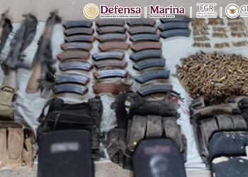 Autoridades Federales detienen a 3 y asegurar arsenal en distintas acciones en Sinaloa