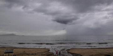 SMN prevé que la tormenta ‘Raymond’ toque tierra como depresión tropical