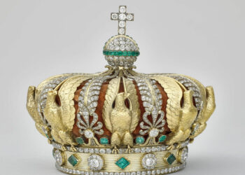 ¿En cuánto se estima el valor de las joyas robadas en el Museo del Louvre?