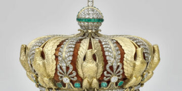 ¿En cuánto se estima el valor de las joyas robadas en el Museo del Louvre?