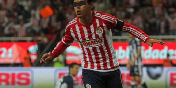 El exfutbolista Omar “N” habría comenzado con el abuso sexual contra su hijastra a los 10 años: abogado de la víctima