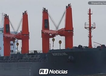 Investigan posible cargamento ilícito en buque detenido en Topolobampo, Sinaloa