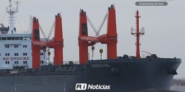 Investigan posible cargamento ilícito en buque detenido en Topolobampo, Sinaloa