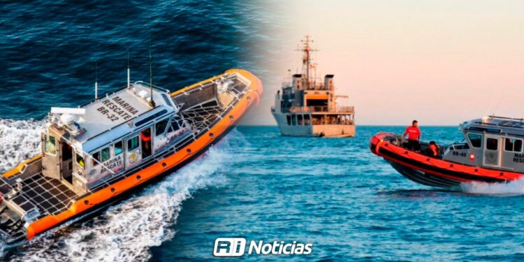 FGE informa rescate de 28 personas, la mayoría menores de edad, en altamar frente a las costas de Ahome