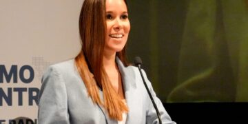 Mazatlán consolida su potencial turístico en Canadá; tendrá un vuelo redondo durante todo el año