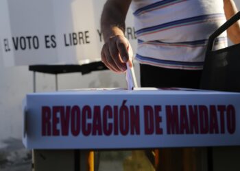 “Es para ahorrar”: Morena busca adelantar la consulta de revocación de mandato para elecciones de 2027